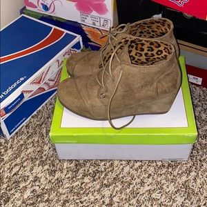 Marbella Wedge , Small Heel